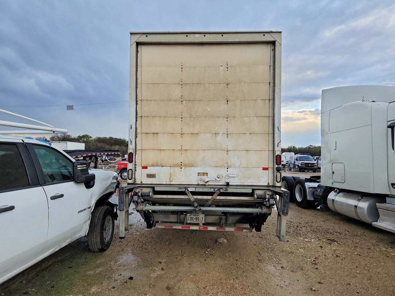 2019 Kenworth 548CH BOX Truck