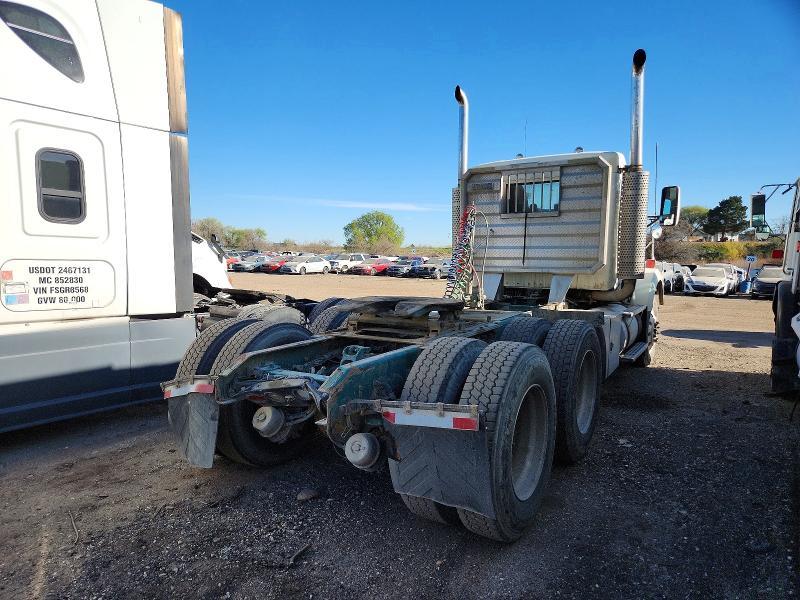 2006 Kenworth T880 Semi Truck