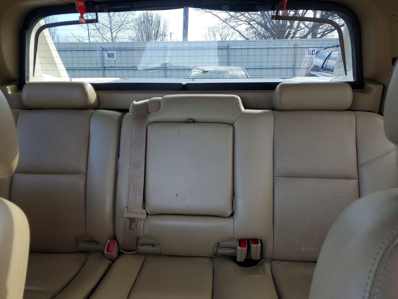 2011 Chevrolet Avalanche LTZ