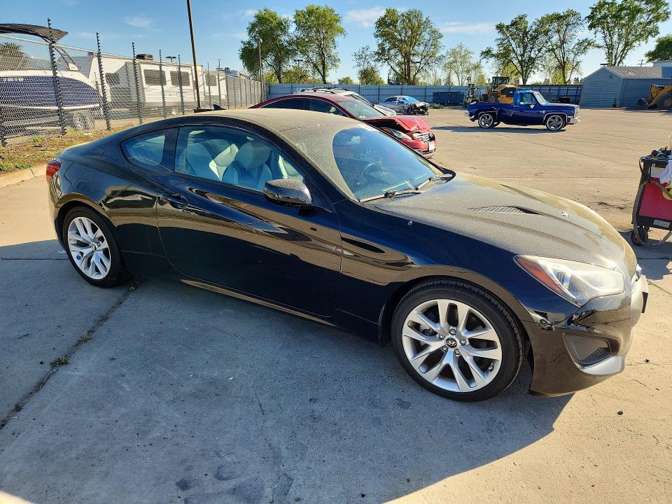 2013 Hyundai Genesis Coupe 2.0t Premium