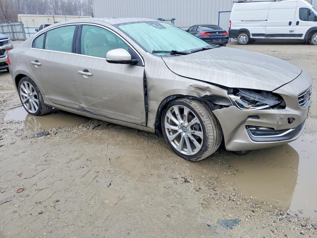 2016 Volvo S60 Platinum