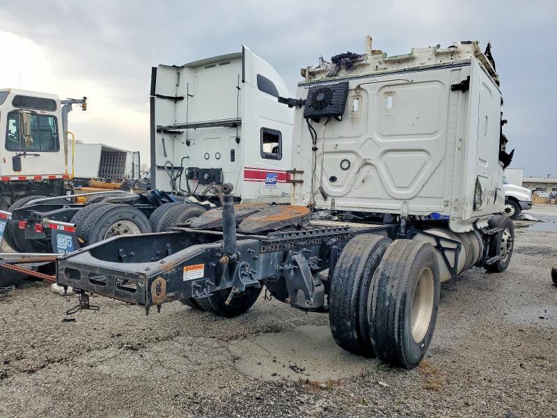 2022 Freigliner 2022 Freightliner Cascadia 126 Semi Truck