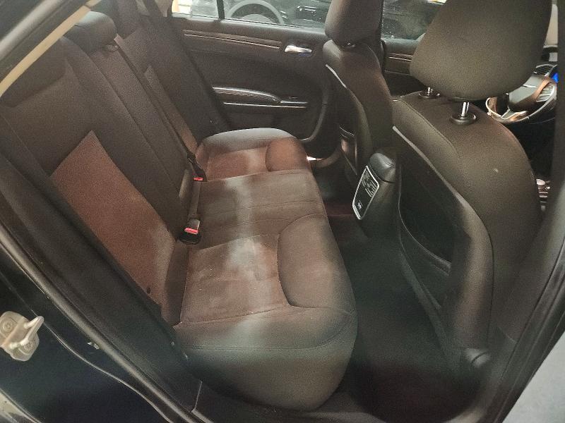 2018 Chrysler 300 Touring