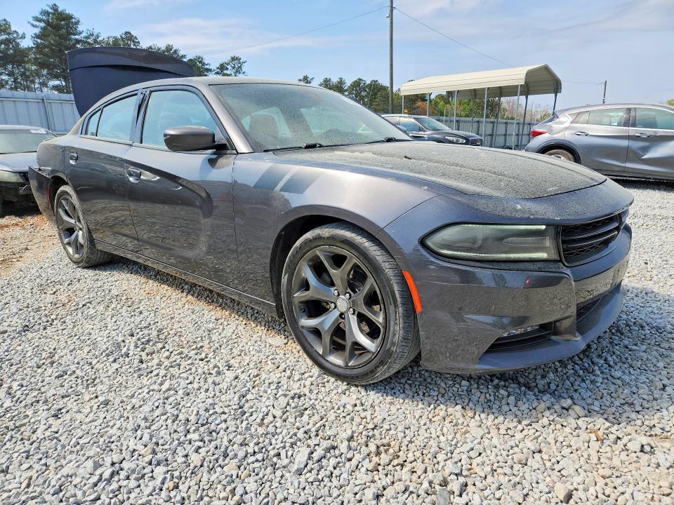 2016 Dodge Charger sxt