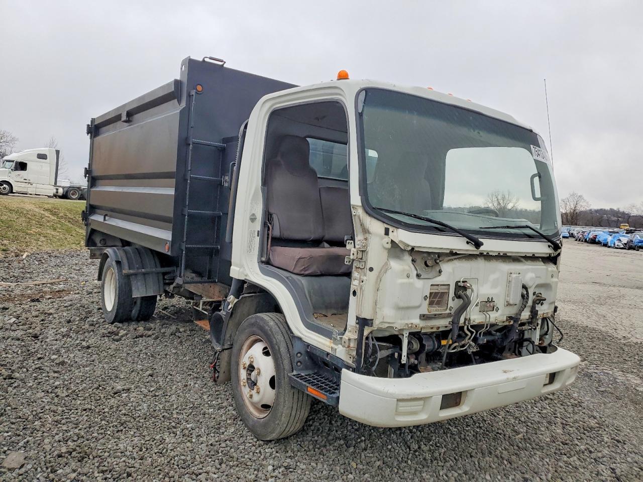2017 Isuzu NPR HD Dump Truck