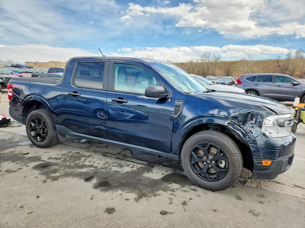 2022 Ford Maverick XL