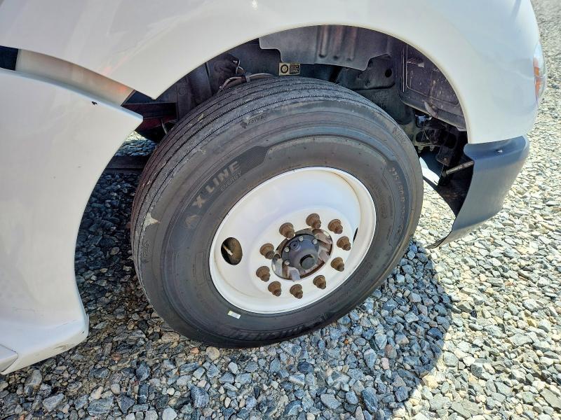 2015 Kenworth T680 Semi Truck