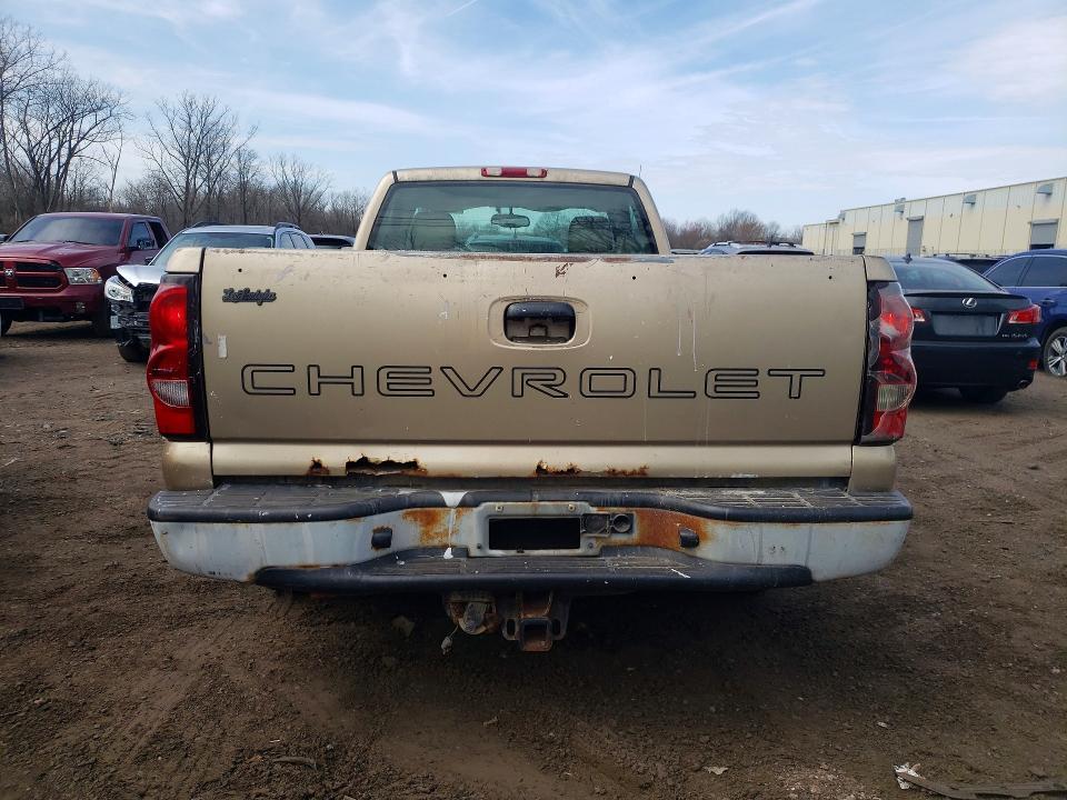2004 Chevrolet Silverado C1500