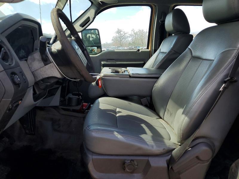 2015 Ford F450 Super Duty Flatbed Truck