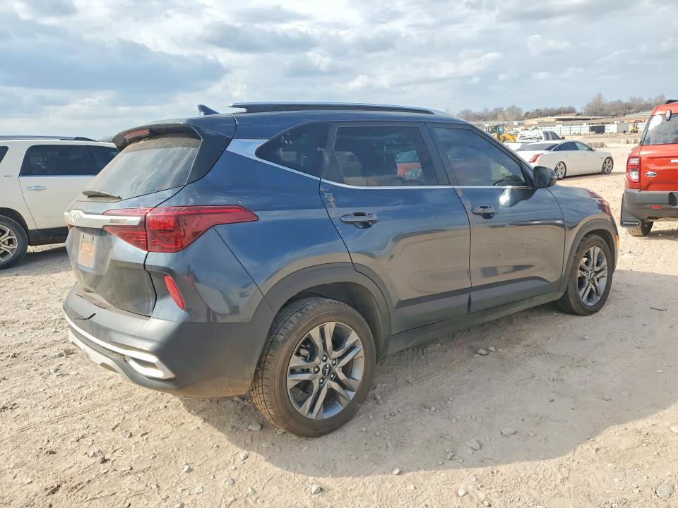 2022 KIA Seltos s