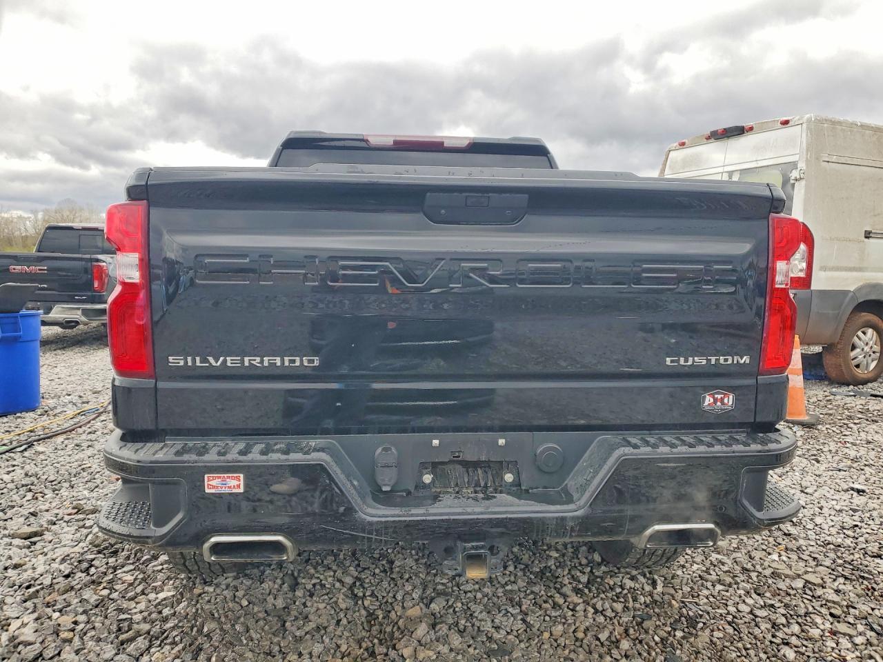 2021 Chevrolet Silverado K1500 Trail Boss Custom