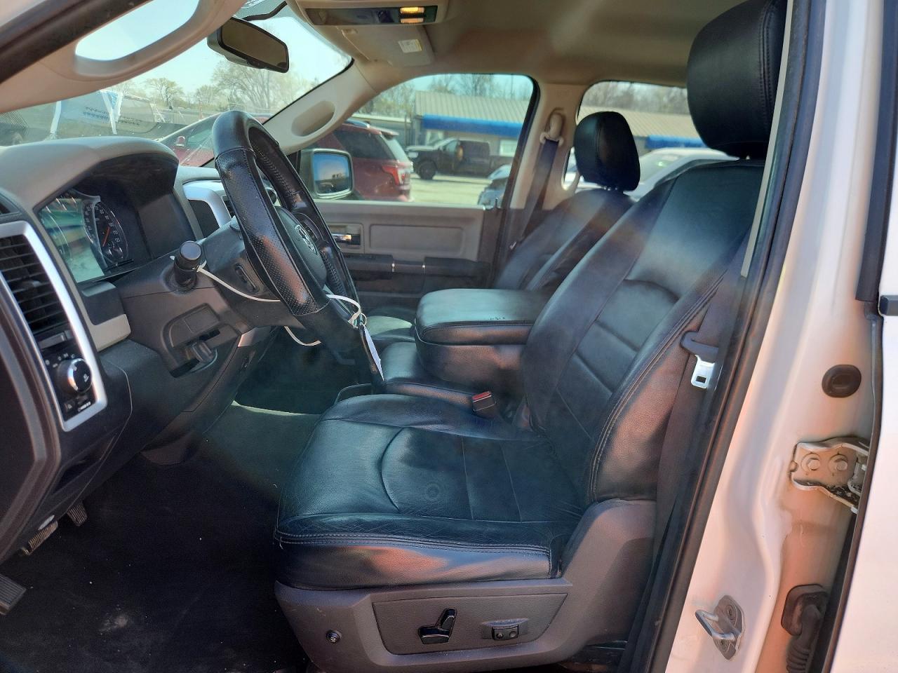 2012 Dodge RAM 1500 SLT