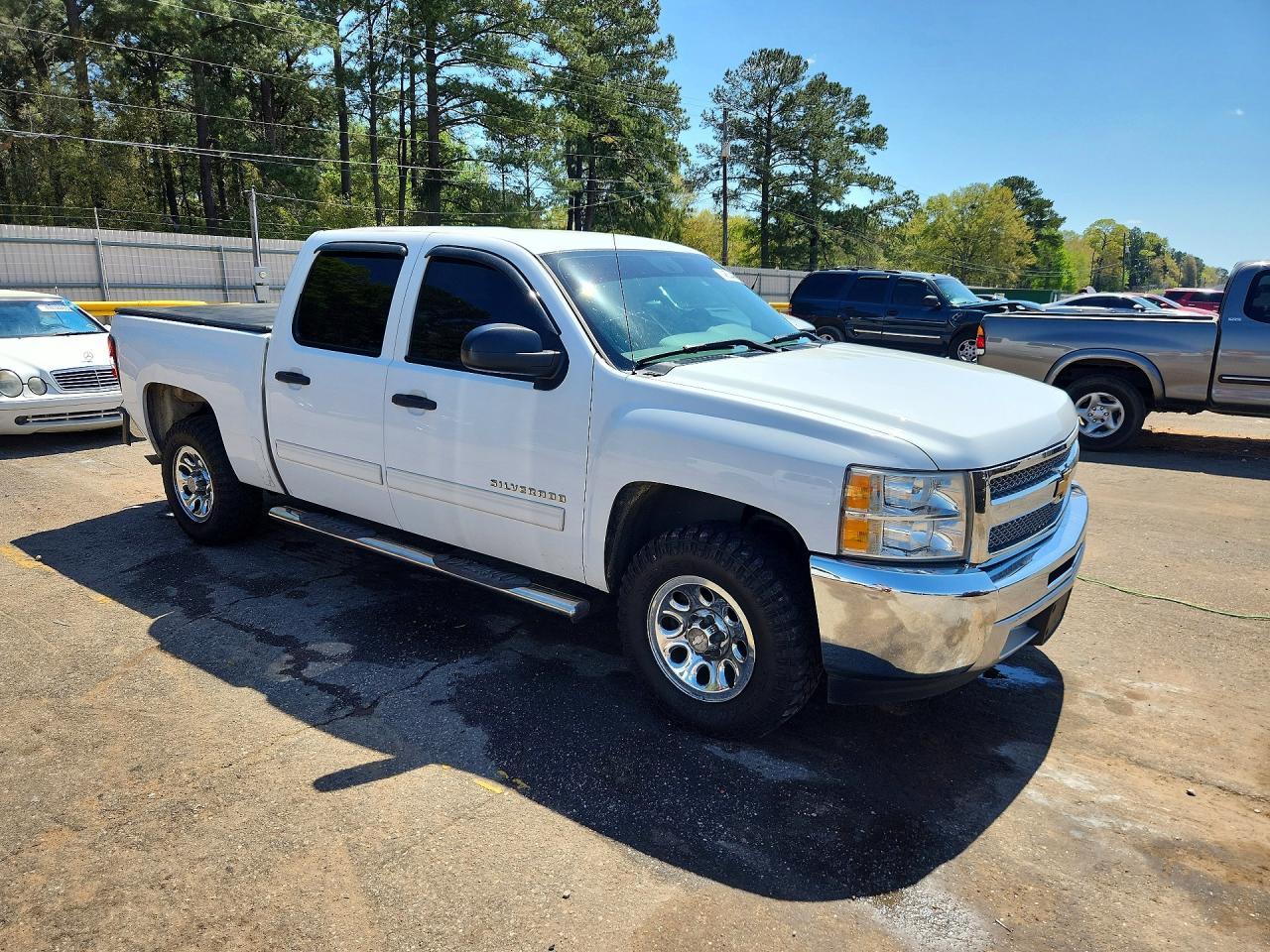 2012 Chevrolet Silverado C1500 LS