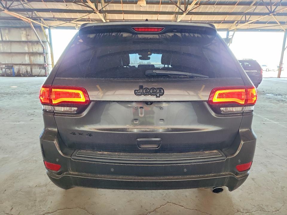 2019 Jeep Grand Cherokee Laredo