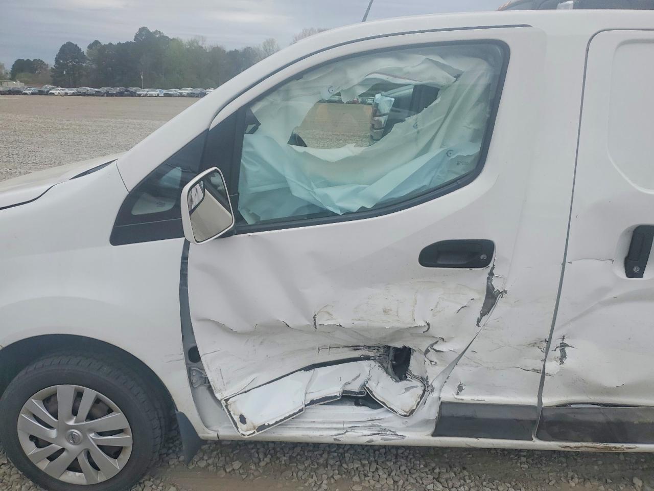 2021 Nissan NV200 SV