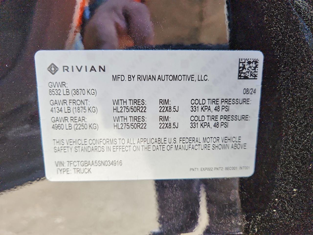 2025 Rivian R1T Adventure