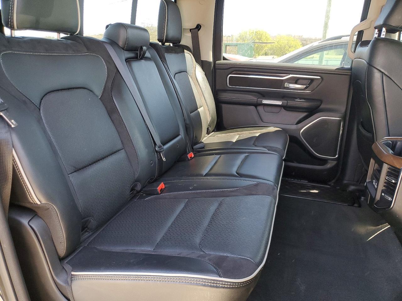 2022 Dodge 1500 Laramie