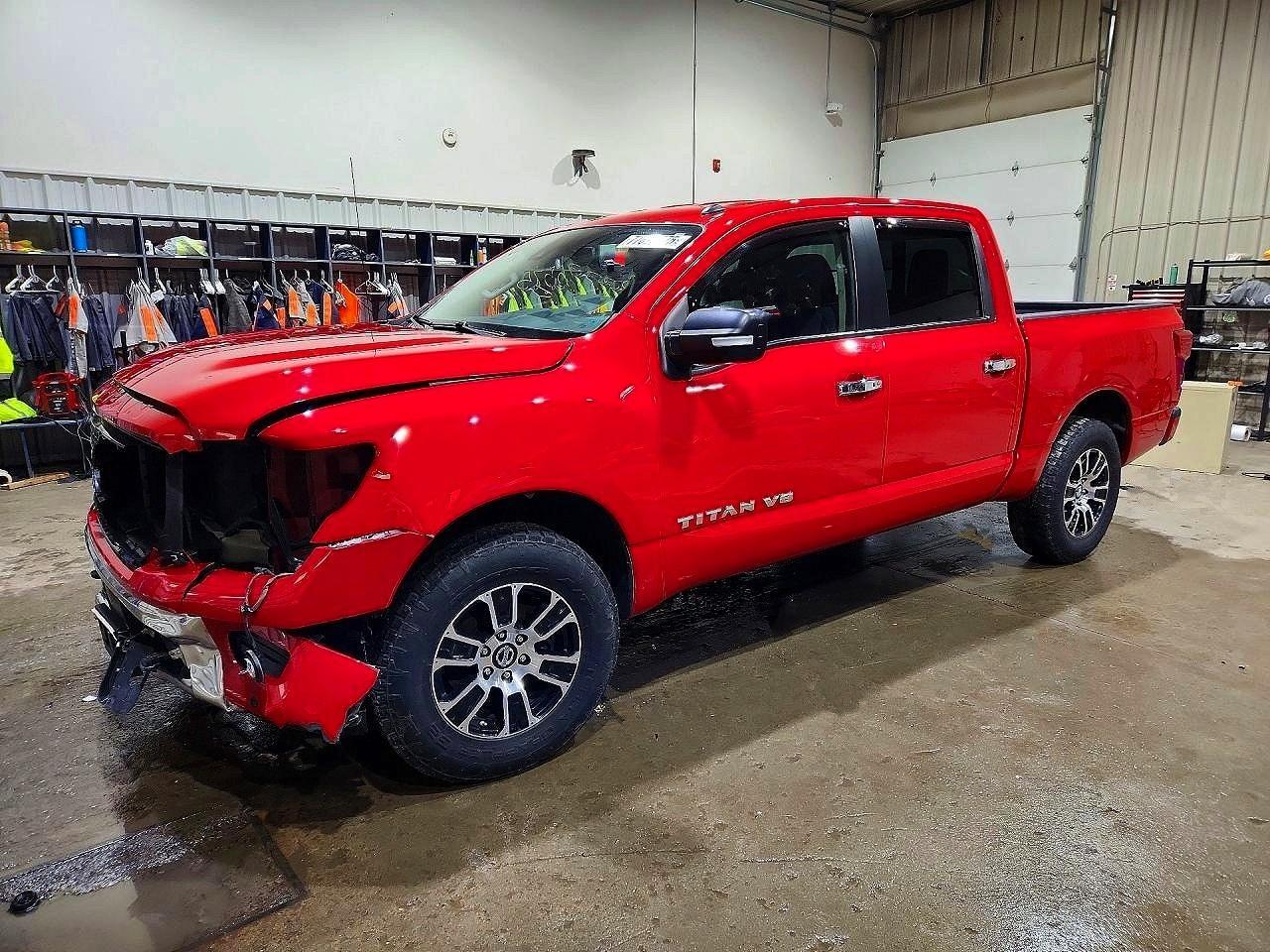 2020 Nissan Titan SV