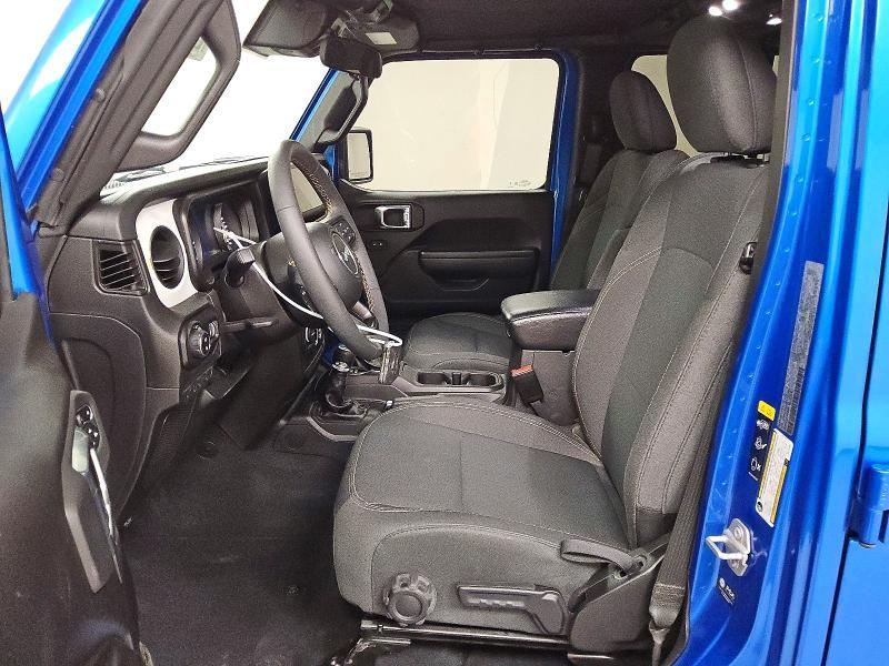 2024 Jeep Gladiator Sport