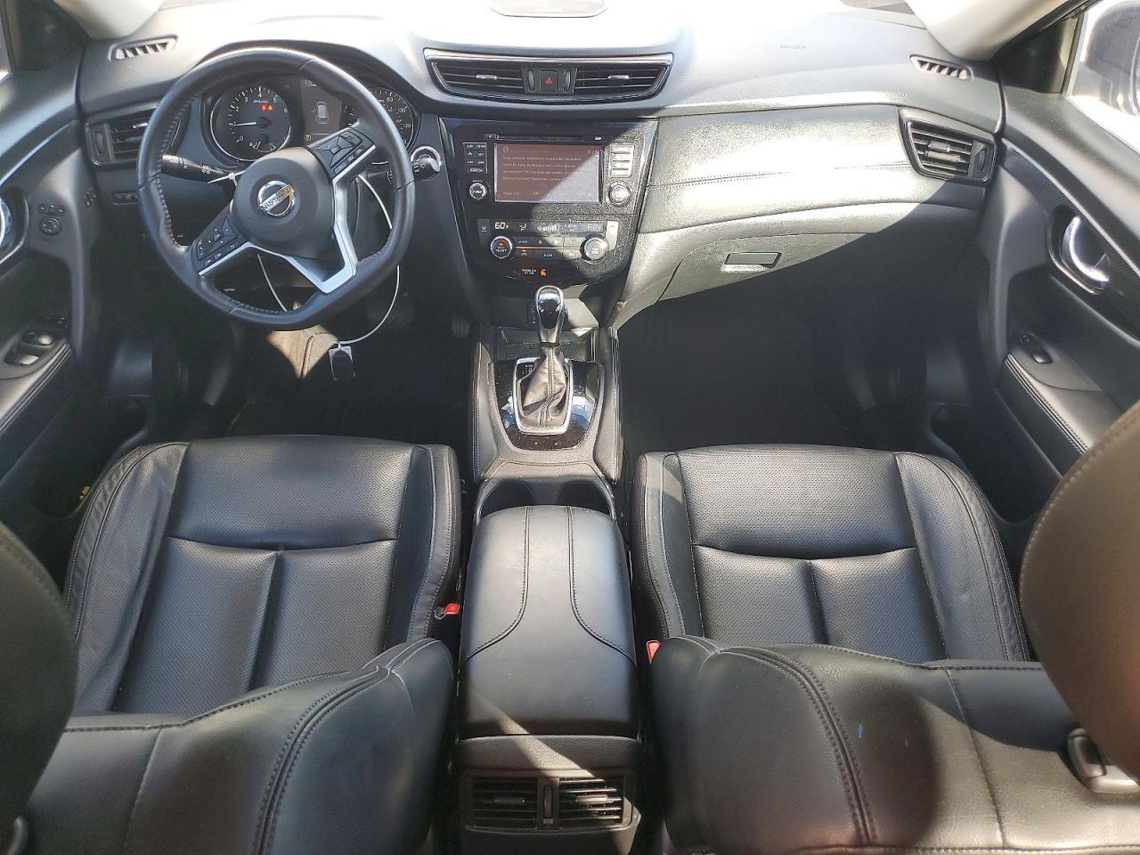 2017 Nissan Rogue sl