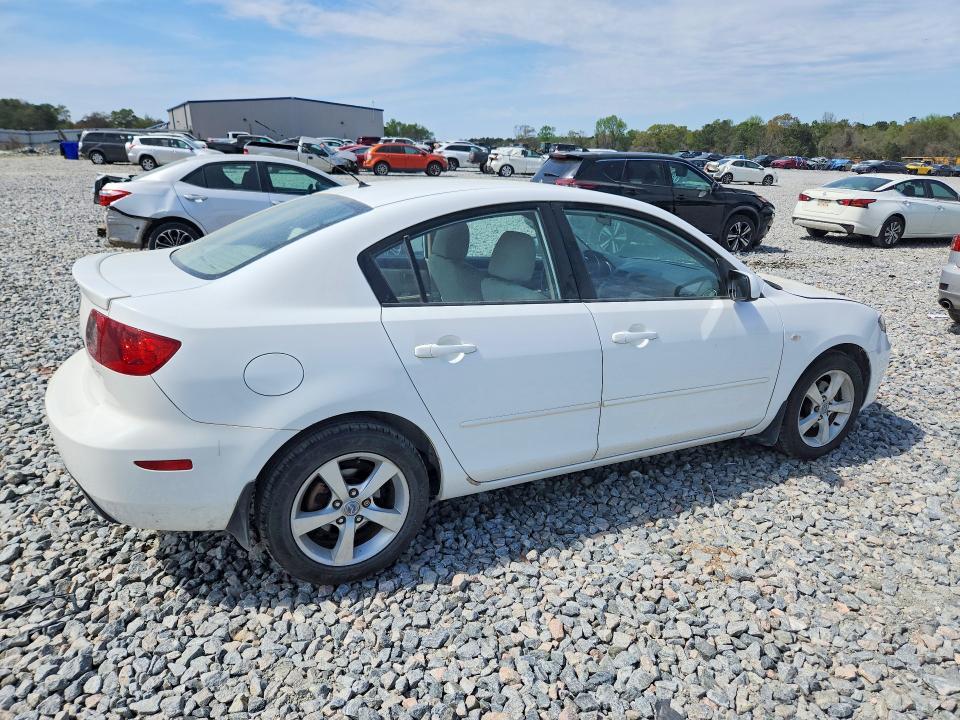 2005 Mazda 3 I