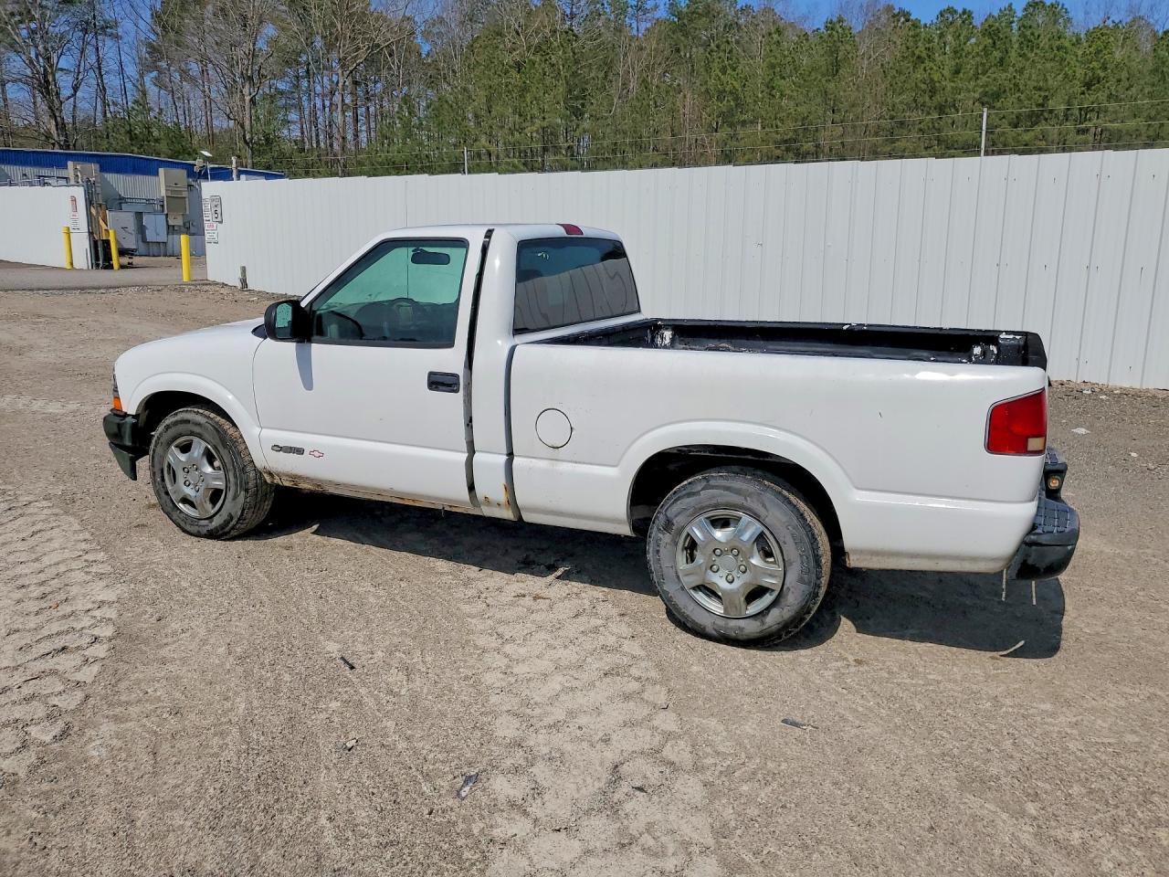 2001 Chevrolet S Truck S10