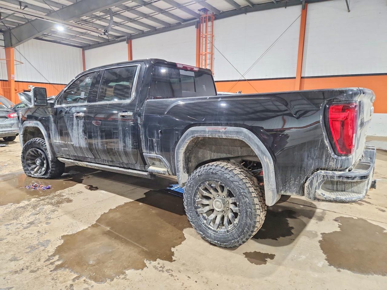 2022 GMC Sierra K3500 Denali