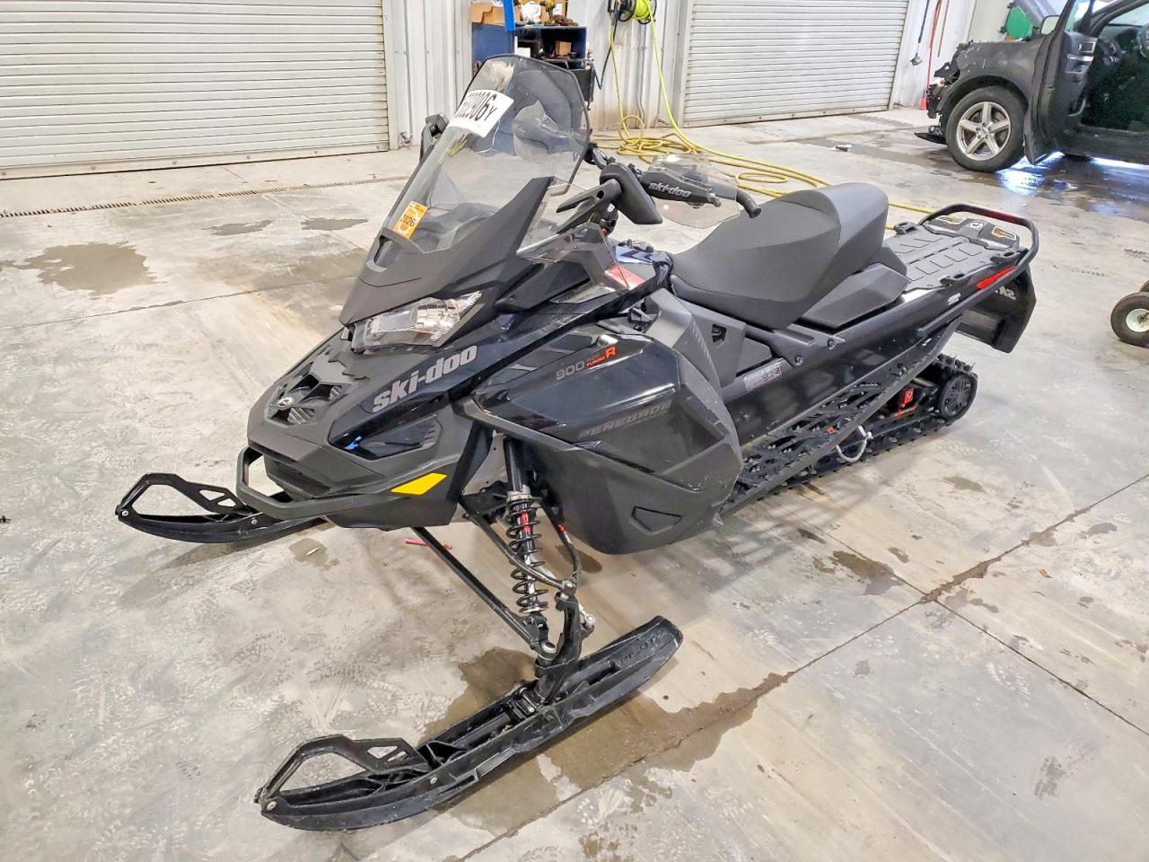 2023 Skidoo Renegade