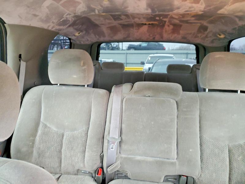 2004 Chevrolet Tahoe C1500