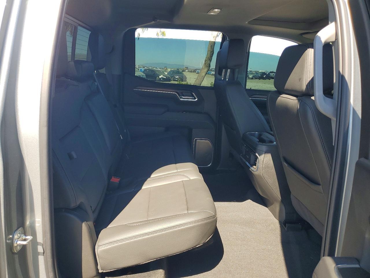 2025 GMC Sierra K1500 Denali