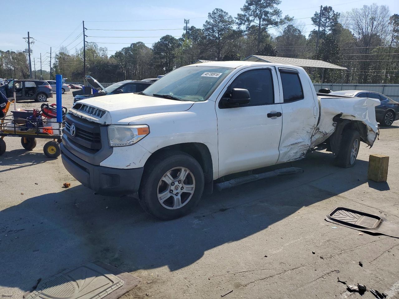 2016 Toyota Tundra SR