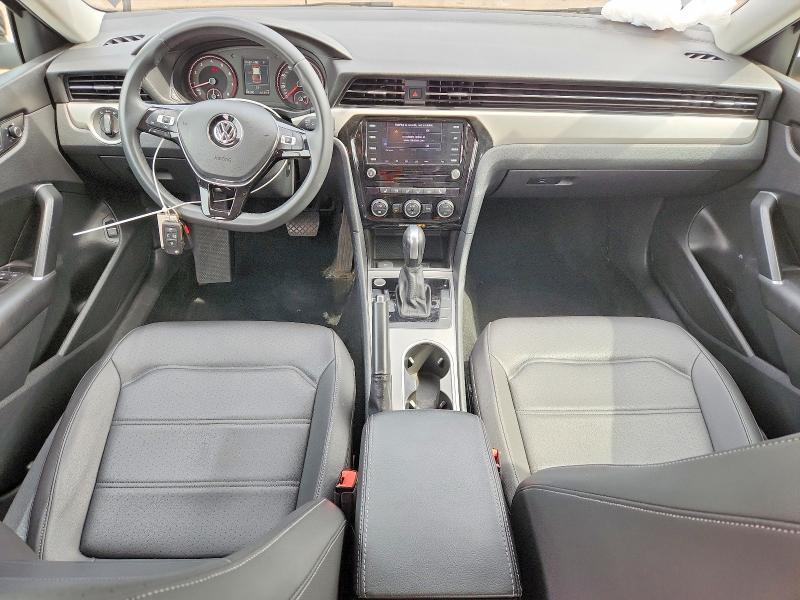 2022 Volkswagen Passat se