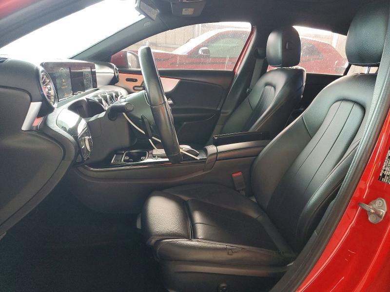 2019 Mercedes-Benz A 220