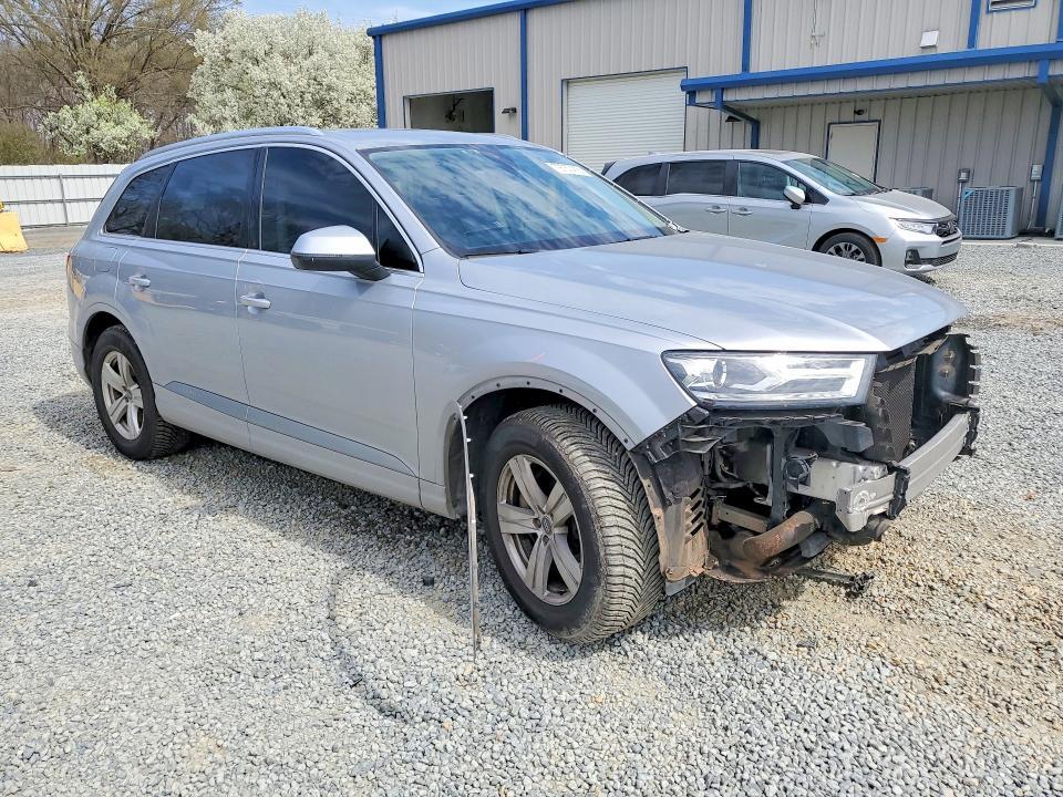 2017 Audi Q7 Premium