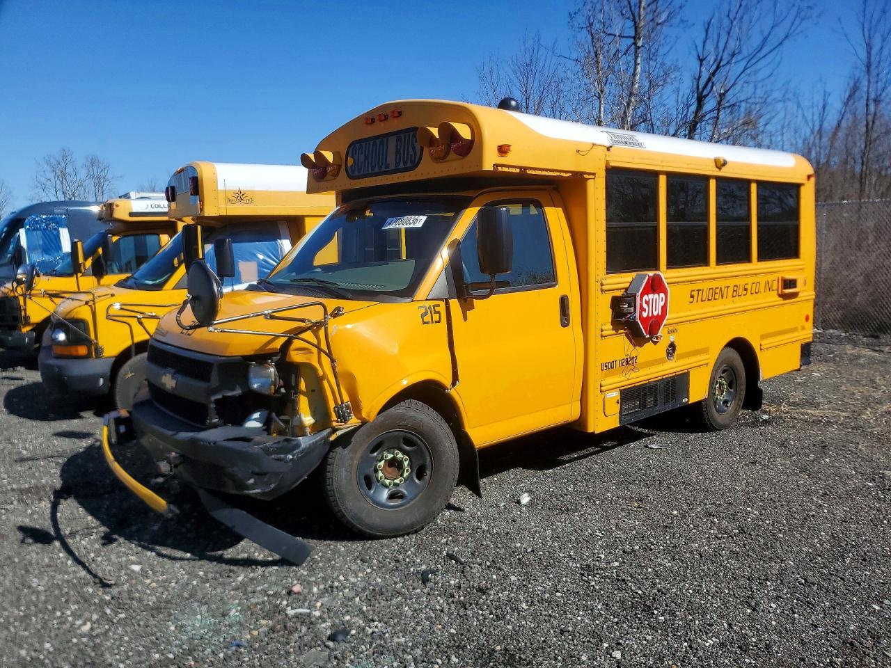 2017 Chev Express G3500