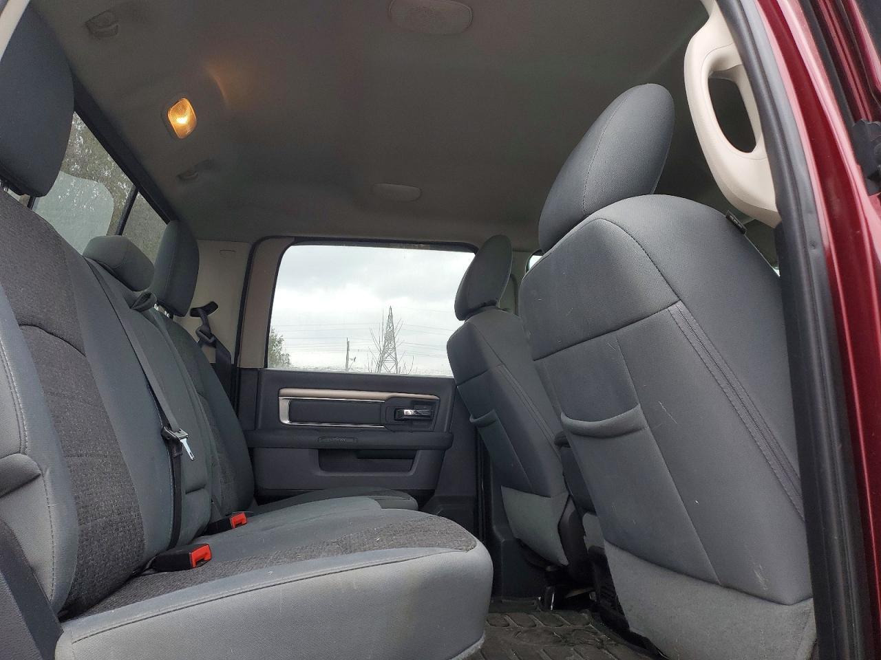 2016 Dodge RAM 1500 SLT