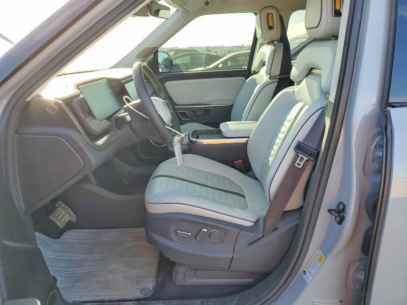 2022 Rivian R1T Adventure