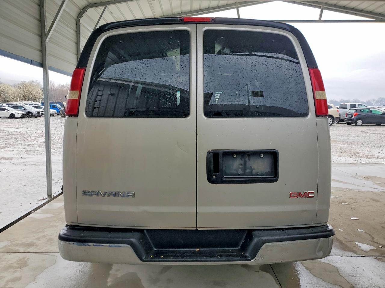 2005 GMC Savana 1500 Utility / Service van