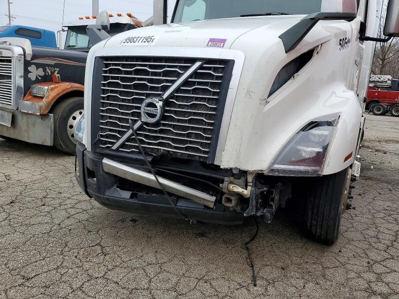 2020 Volv O VNL Semi Truck