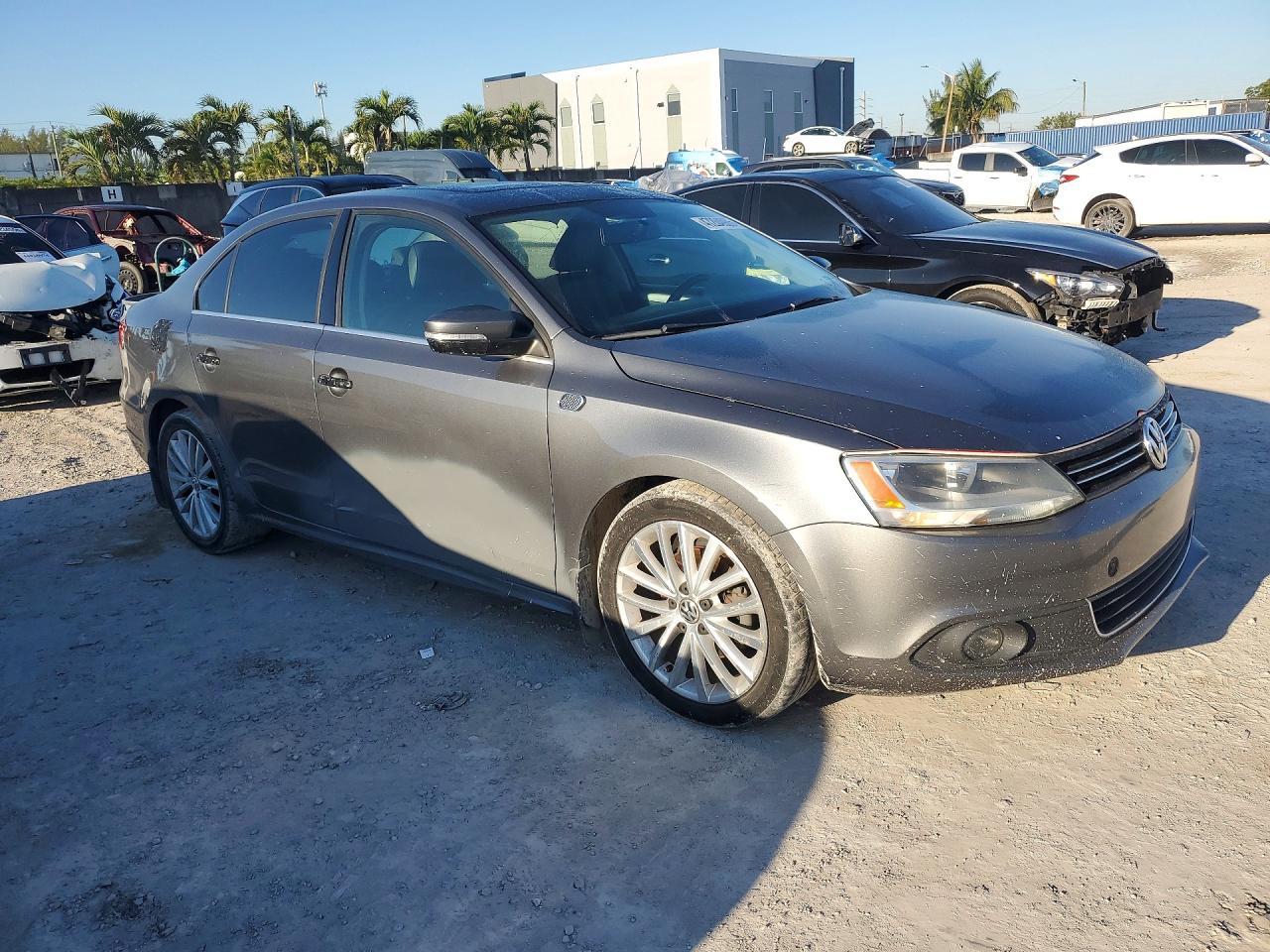 2011 Volkswagen Jetta sel