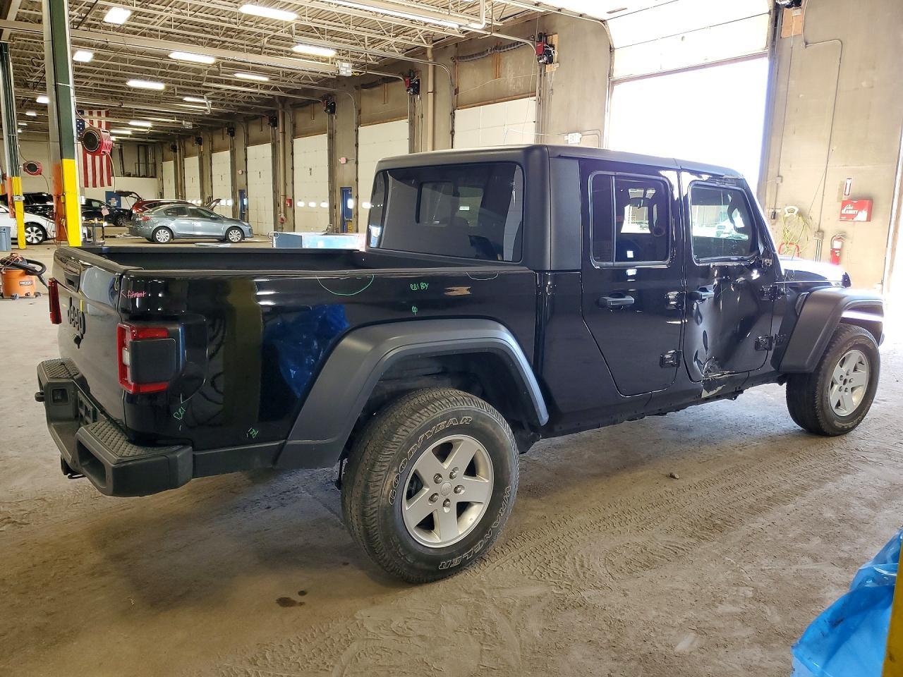 2020 Jeep Gladiator Sport
