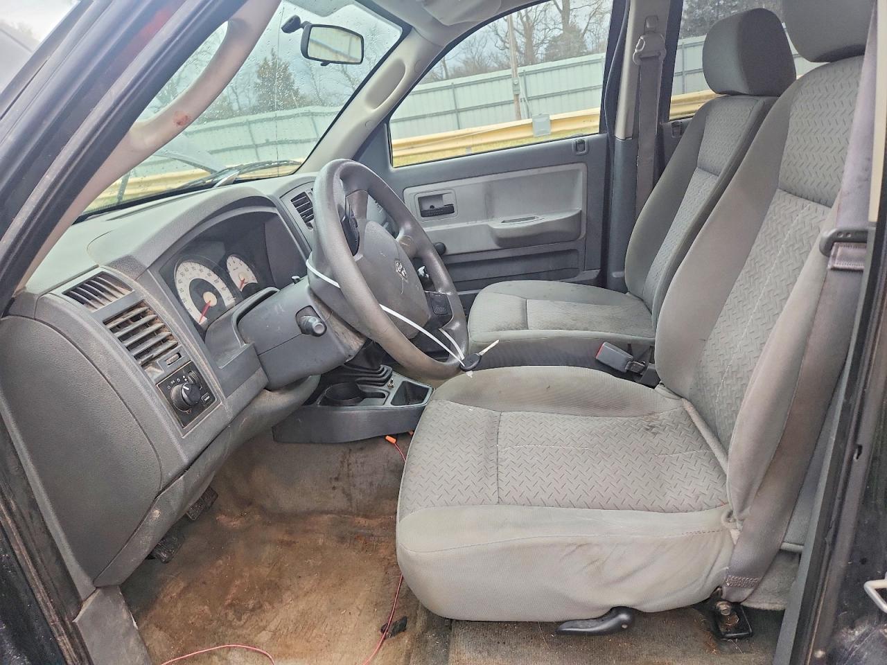 2007 Dodge Dakota Quattro