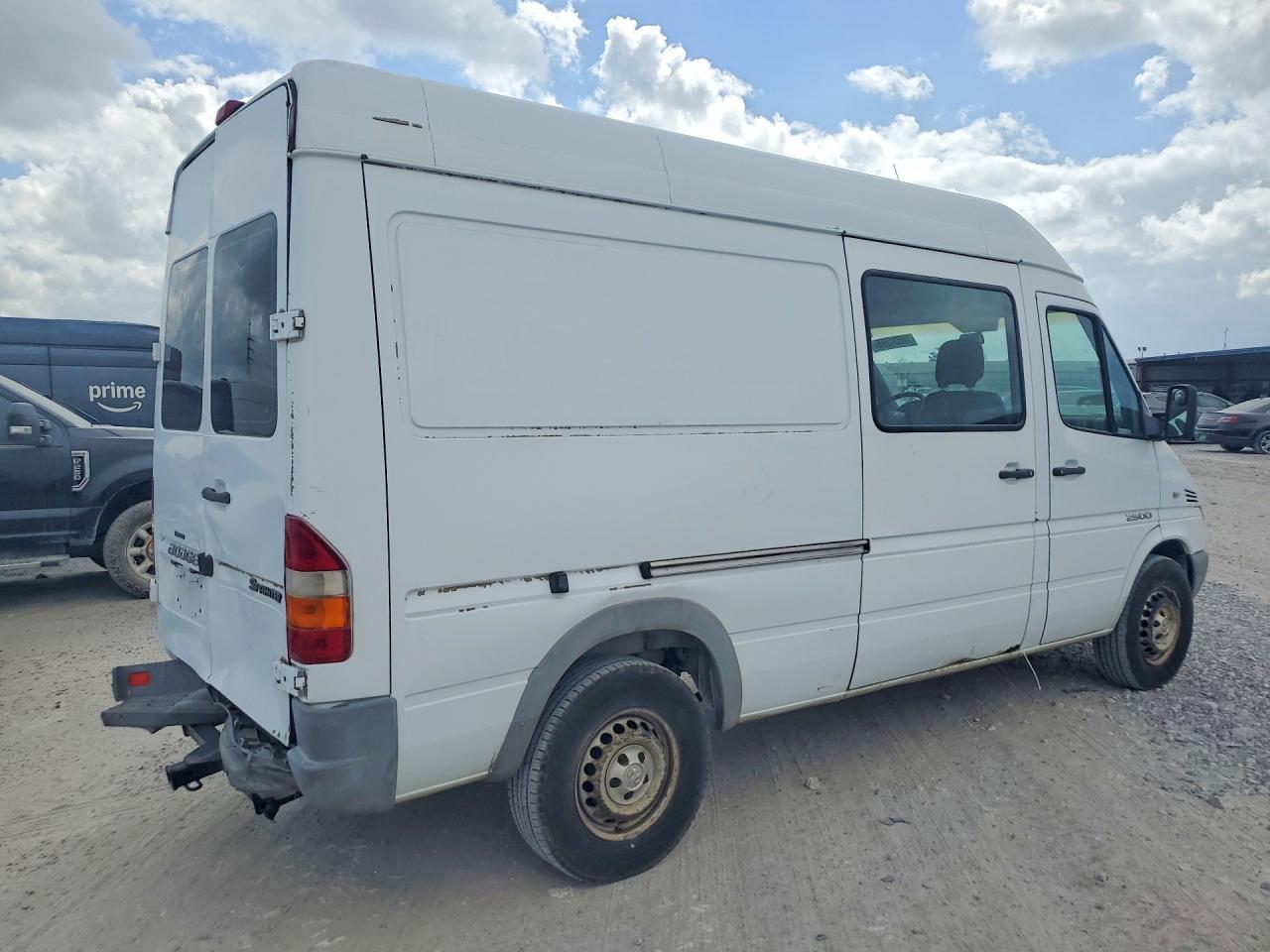 2006 Dodge Sprinter 2500 Delivery van