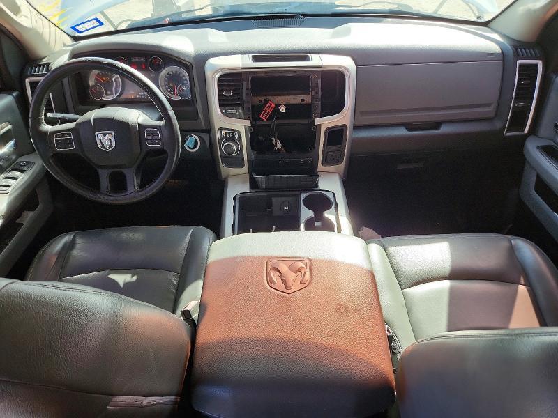2015 Dodge RAM 1500 SLT