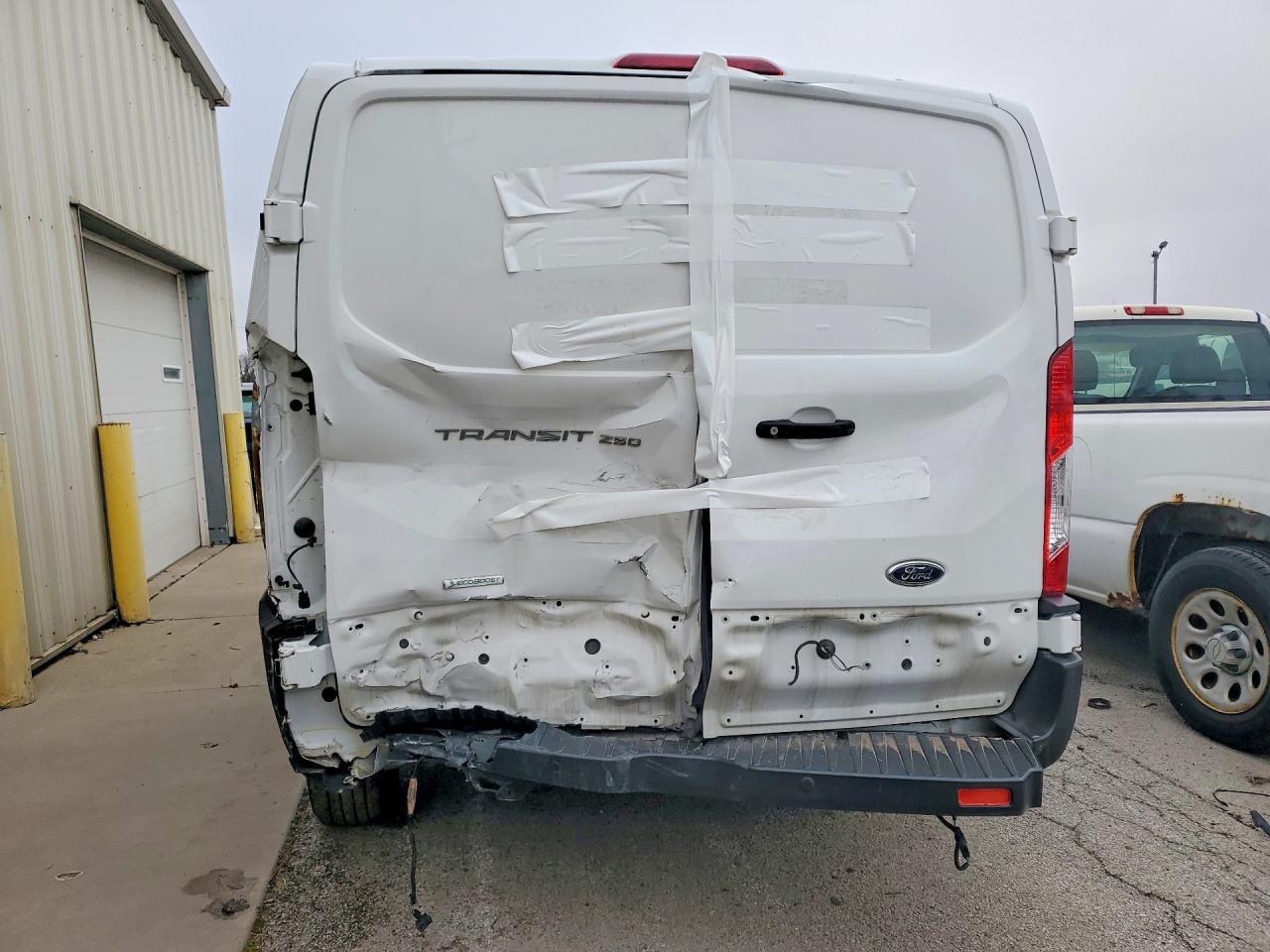 2019 Ford Transit T-250