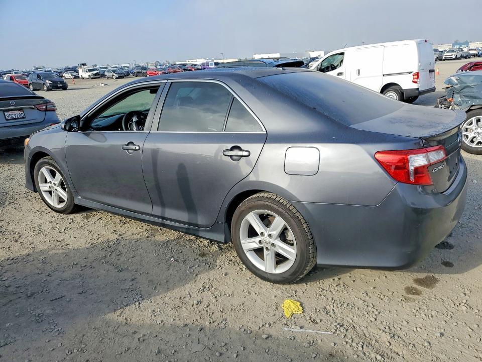 2012 Toyota Camry se
