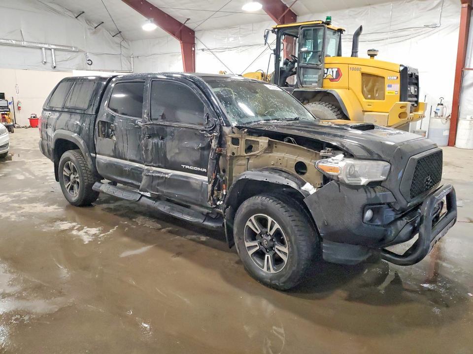 2018 Toyota Tacoma TRD Sport