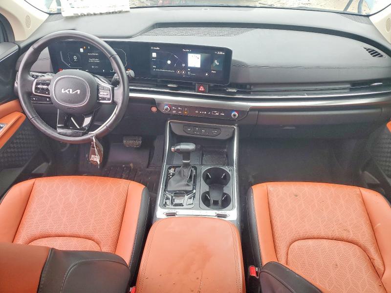 2025 KIA Carnival sx