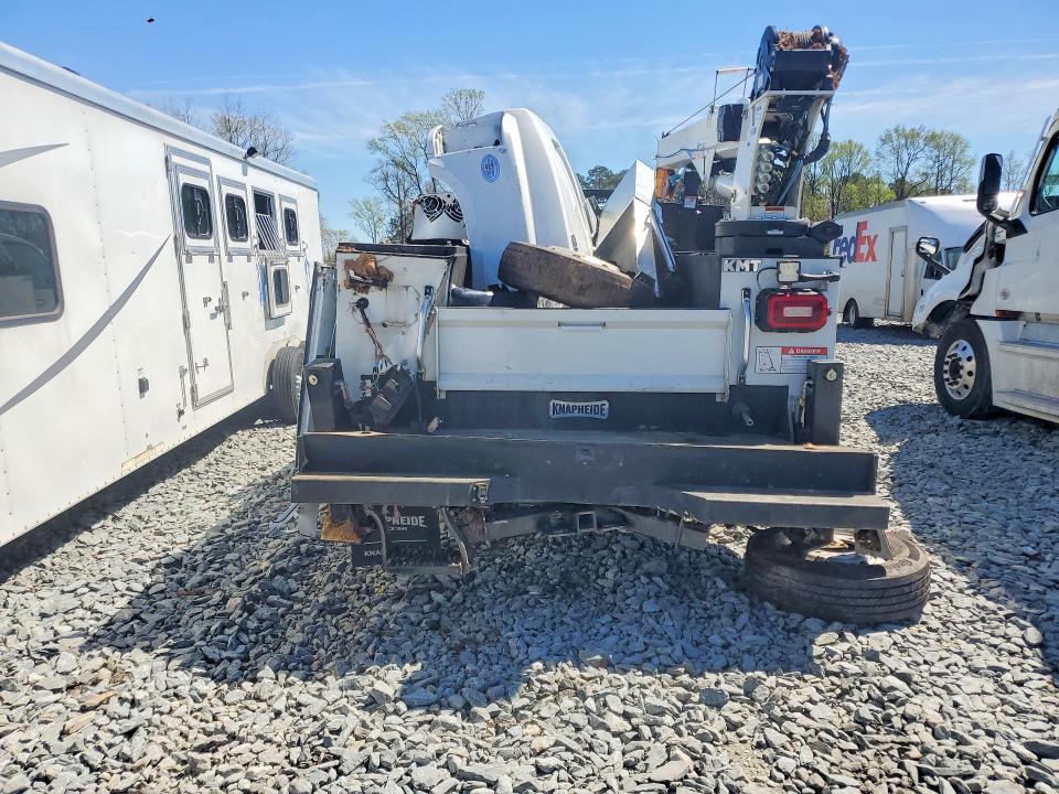 2023 GM Gm515 Utility / Service Truck