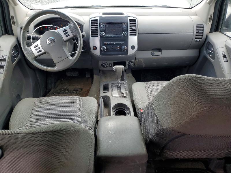 2015 Nissan Frontier sv